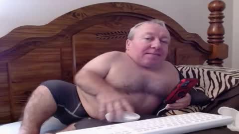Cute Lil Man online show from 11-12-25, 05:30