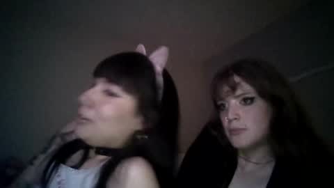 Snapshot of frejadoll chatting on 07-27-26, 04:08 Freja the Doll online show from 07-27-26, 04:08
