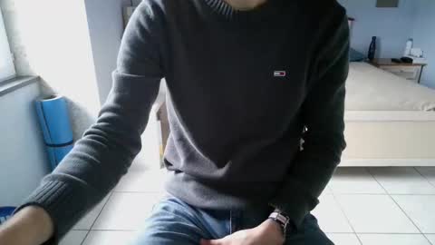 French 666999 online show from 01-28-25, 09:08