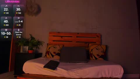 Xavier online show from 01-19-25, 01:10