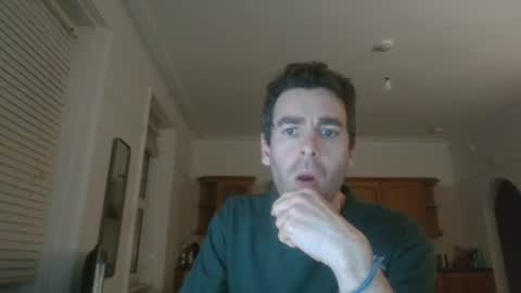 Snapshot of frenchbdmaninlondon chatting on 12-13-25, 09:09 Horny Paul online show from 12-13-25, 09:09
