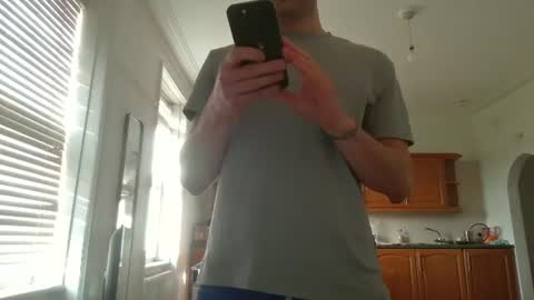 Snapshot of frenchbdmaninlondon chatting on 01-07-26, 01:13 Horny Paul online show from 01-07-26, 01:13