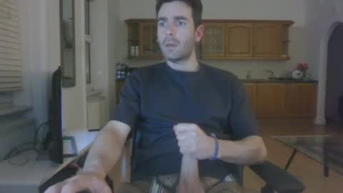 Snapshot of frenchbdmaninlondon chatting on 01-31-26, 09:02 Horny Paul online show from 01-31-26, 09:02