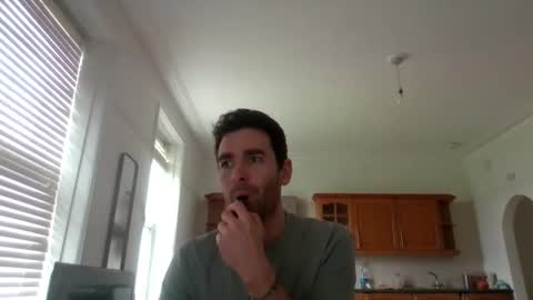 Snapshot of frenchbdmaninlondon chatting on 02-10-26, 01:15 Horny Paul online show from 02-10-26, 01:15