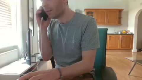 Snapshot of frenchbdmaninlondon chatting on 03-10-26, 02:11 Horny Paul online show from 03-10-26, 02:11