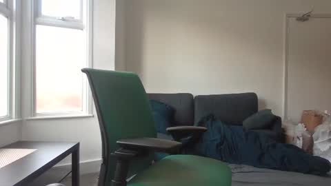 Snapshot of frenchbdmaninlondon chatting on 04-11-26, 02:43 Horny Paul online show from 04-11-26, 02:43