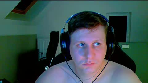 French fries online show from 10-03-25, 06:38