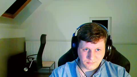 French fries online show from 10-19-25, 05:57