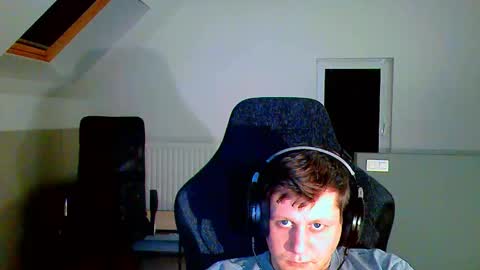 French fries online show from 10-28-25, 06:54