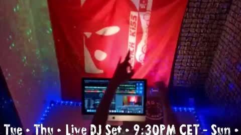 frenchkissdjfk online show from 11-06-25, 07:37