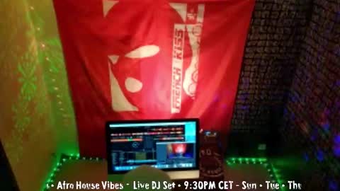 frenchkissdjfk online show from 12-16-25, 05:07