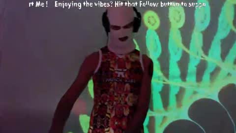 frenchkissdjfk online show from 12-18-25, 04:57