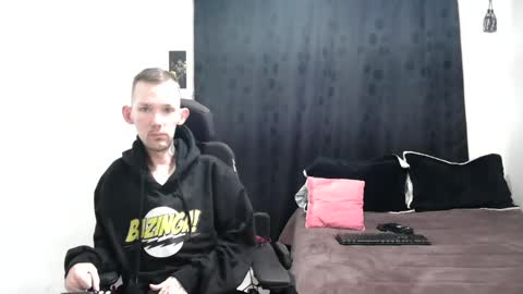 Thomas y Sophia online show from 01-04-25, 12:16