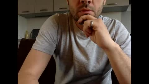 Snapshot of frenchy_from_paris chatting on 05-17-26, 01:29 frenchy_from_paris online show from 05-17-26, 01:29