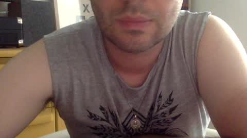 Snapshot of frenchy_from_paris chatting on 06-21-26, 04:42 frenchy_from_paris online show from 06-21-26, 04:42