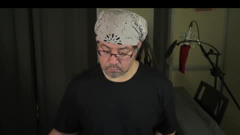 Snapshot of freqmoar chatting on 03-04-26, 02:45 freqmoar online show from 03-04-26, 02:45