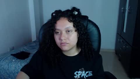 Louise  online show from 12-29-24, 10:23