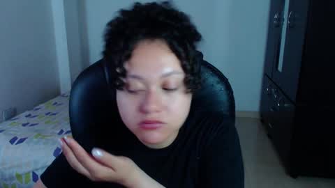 Louise  online show from 01-15-25, 07:05