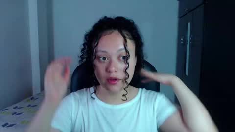 Louise  online show from 01-20-25, 05:15