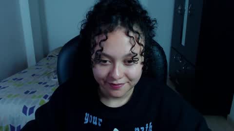 Louise  online show from 02-24-25, 02:08