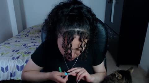 Louise  online show from 03-05-25, 07:27