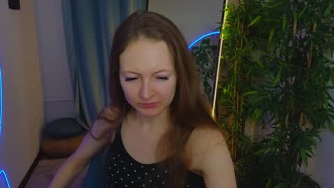 Freya online show from 12-20-24, 03:31