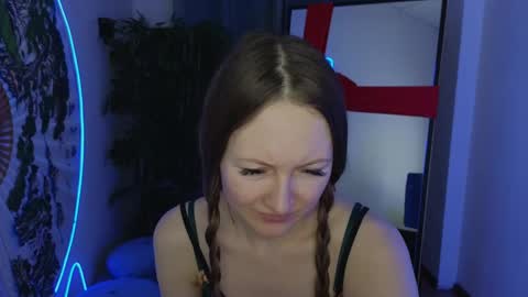 Freya online show from 01-03-25, 12:52