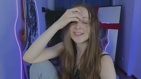 Freya online show from 01-24-25, 09:39