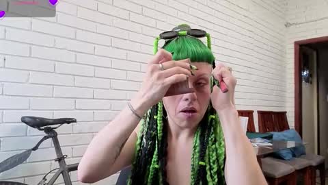 freyaa_sorceress online show from 10-12-25, 05:34