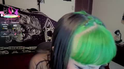 Snapshot of freyaa_sorceress chatting on 02-01-26, 10:41 freyaa_sorceress online show from 02-01-26, 10:41