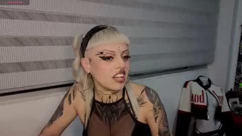 Snapshot of freyaa_sorceress chatting on 07-21-26, 02:47 freyaa_sorceress online show from 07-21-26, 02:47