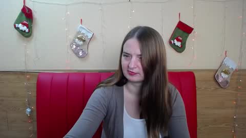 FreyaDak online show from 12-29-24, 02:10