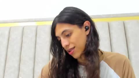 FreyaMoller  online show from 03-12-26, 06:58