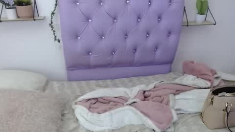 Freyja online show from 10-19-25, 05:24