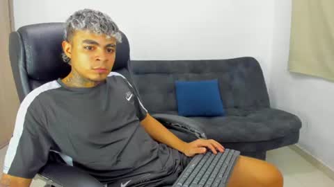 Snapshot of freyva_ chatting on 07-13-26, 05:54 freyva_ online show from 07-13-26, 05:54