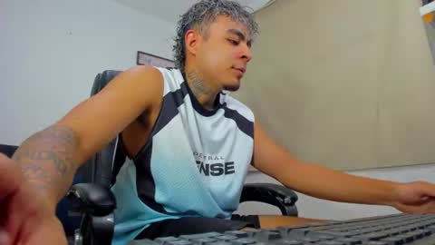 Snapshot of freyva_ chatting on 07-15-26, 03:01 freyva_ online show from 07-15-26, 03:01