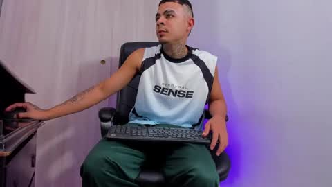 Snapshot of freyva_ chatting on 08-06-26, 05:09 freyva_ online show from 08-06-26, 05:09