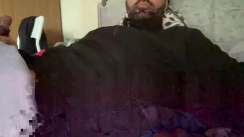 Snapshot of frezer09 chatting on 02-19-25, 11:38 frezer09 online show from 02-19-25, 11:38