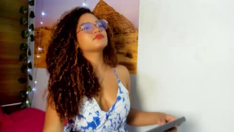 Frezzita online show from 10-04-25, 07:34