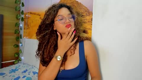 Frezzita online show from 10-23-25, 08:07