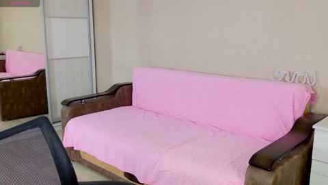 Frida online show from 01-06-25, 01:20