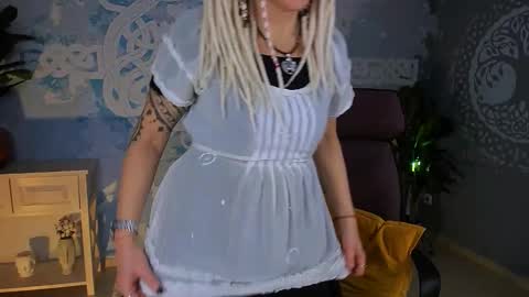 Frida Tander online show from 02-09-26, 05:11