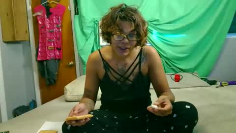 Friday Bliss online show from 09-09-25, 04:28