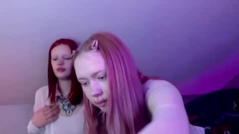 Snapshot of friend_zone_ chatting on 11-12-25, 03:34 friend_zone_ online show from 11-12-25, 03:34