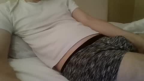 Snapshot of friendly_frank_18 chatting on 10-03-25, 10:18 friendly_frank_18 online show from 10-03-25, 10:18