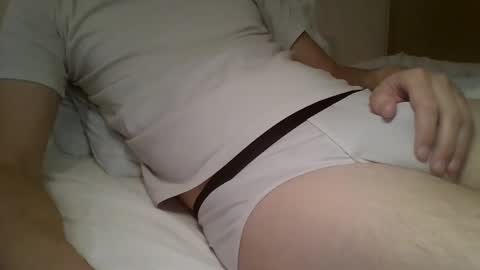 Snapshot of friendly_frank_18 chatting on 11-09-25, 01:20 friendly_frank_18 online show from 11-09-25, 01:20