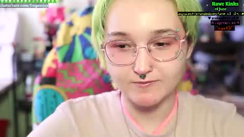   Jaywise Frogfoot  online show from 06-25-26, 01:59