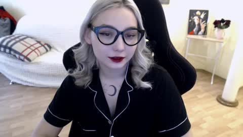 Lilith online show from 02-10-25, 06:53