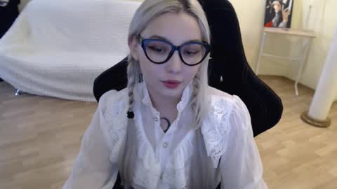 Lilith online show from 02-19-25, 07:06