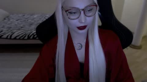 Lilith online show from 06-08-26, 04:51